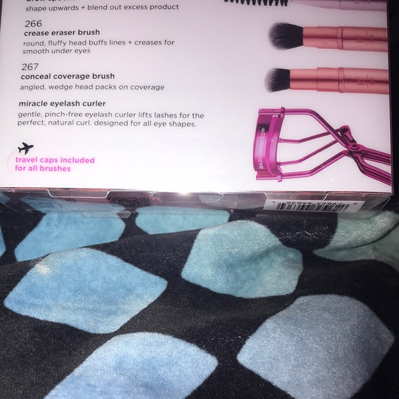 🆕Real Techniques Double Time Brush+Lash Set!3 Dual Ended Brushes&Eyelash Curler - Picture 4 of 9